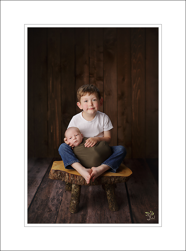 Eatonville baby photographer